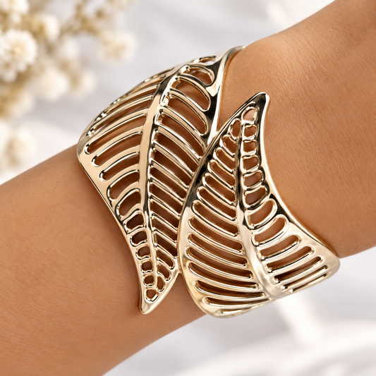 Woman wearing Silver Plated Anti Tarnish Western Leaf Shape Adjustable Bracelet for Women