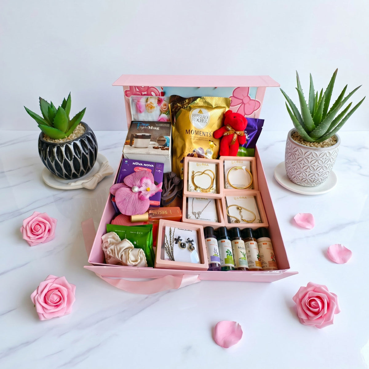 Premium Jewellery & Gift Hampers